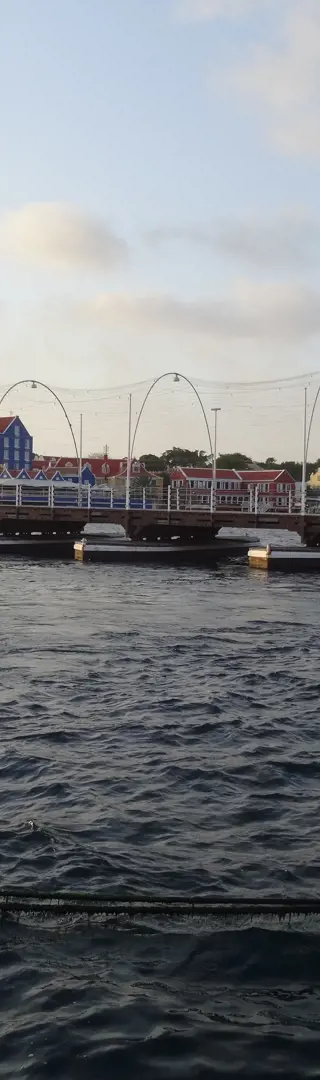 Königin-Emma-Fussgängerbrücke
